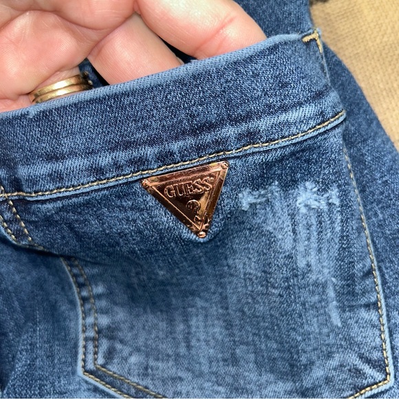 Guess Aviana Blue Wash Real Denim Distressed Skinny Overalls Size 28 - Picture 8 of 12